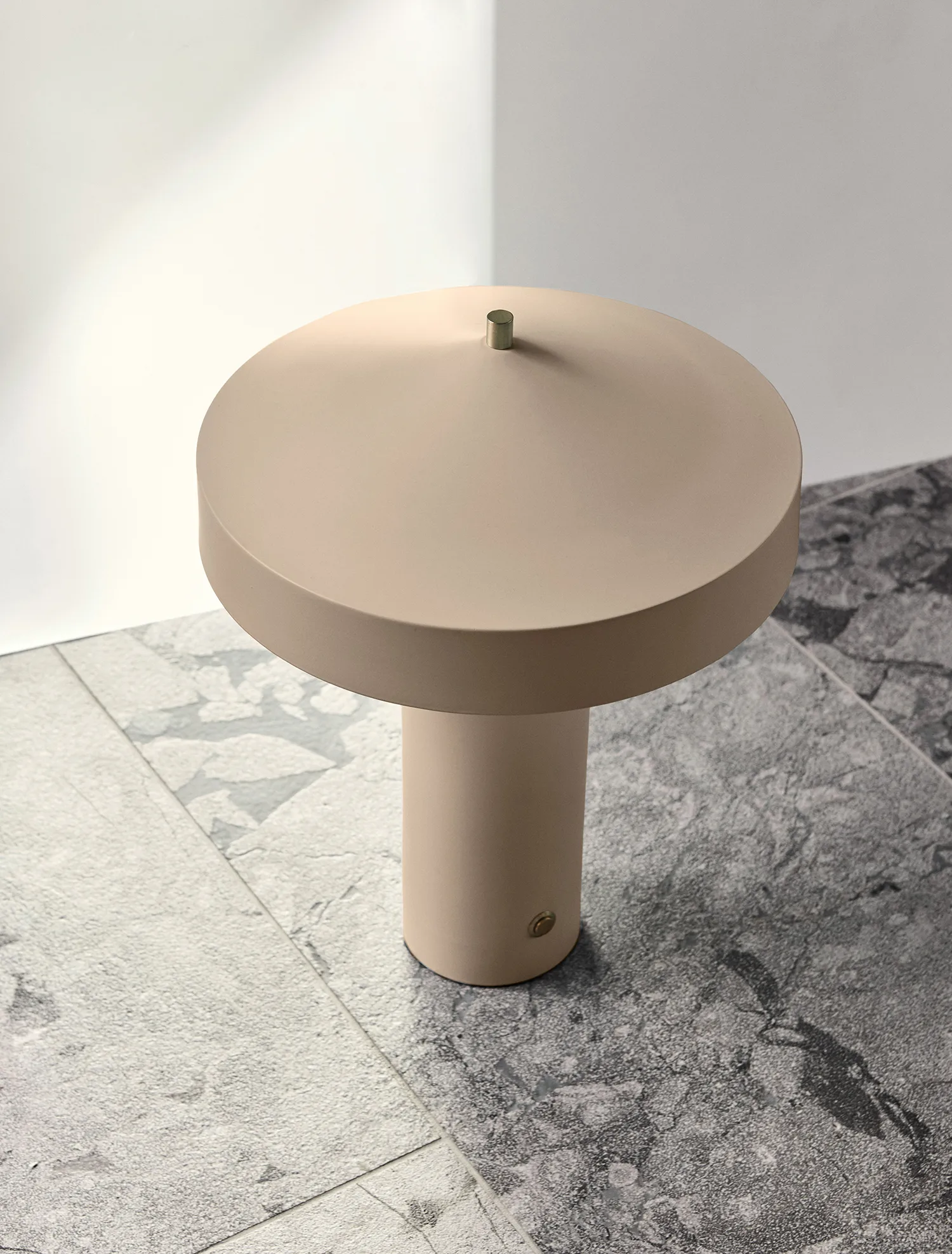 Hatto bordlampe, Clay OYOY