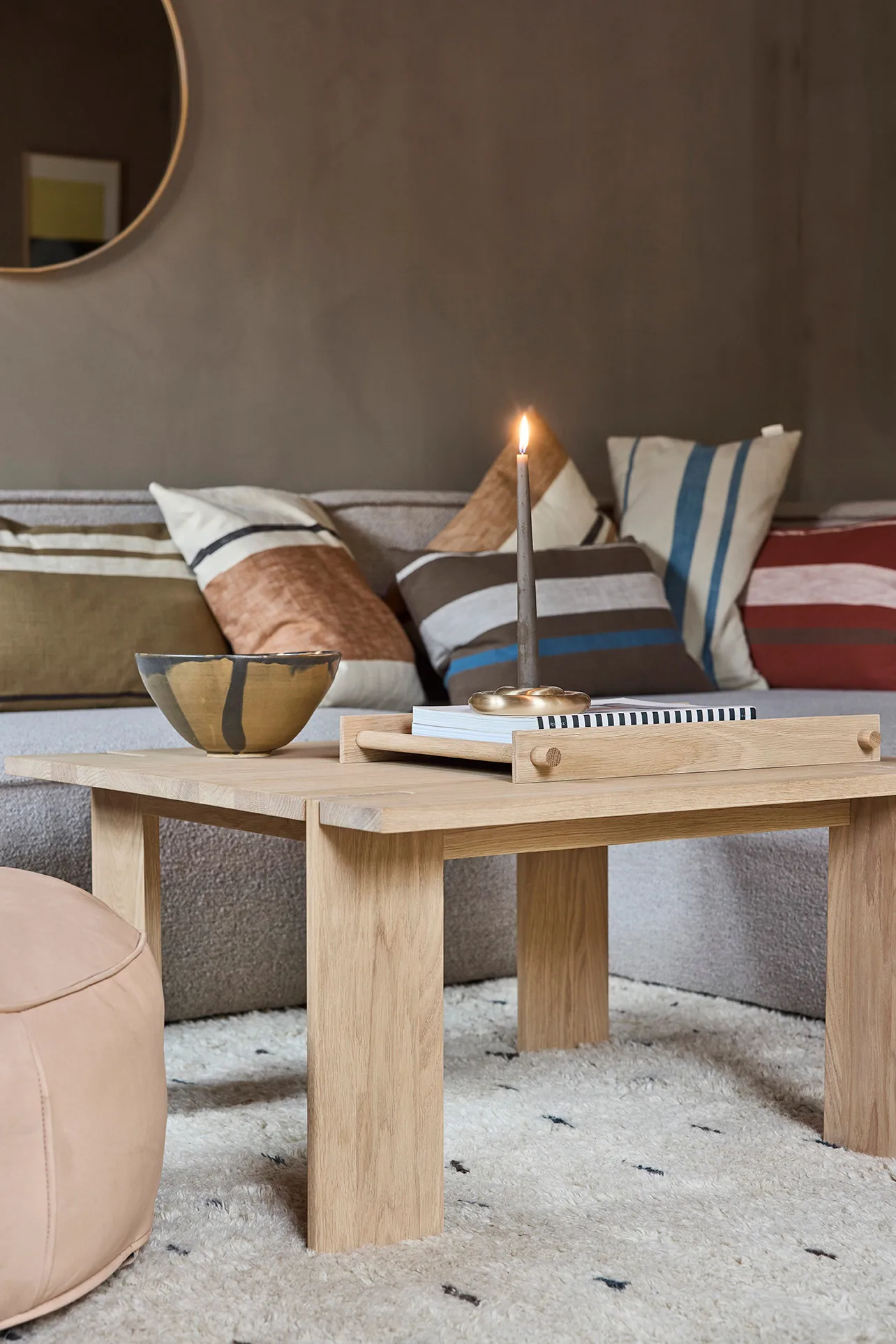 Pieni bakke large 34x46 cm, Cherry Red OYOY