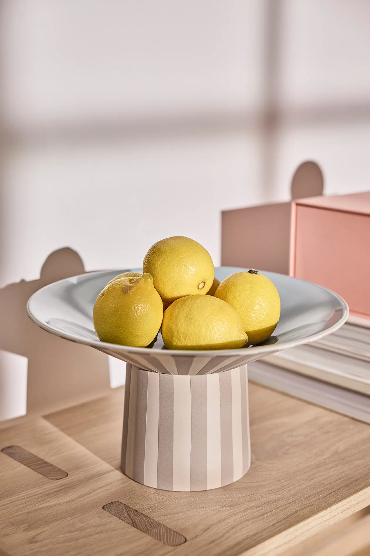 Toppu centerpiece høj Ø30x17 cm, Clay-Ice blue OYOY