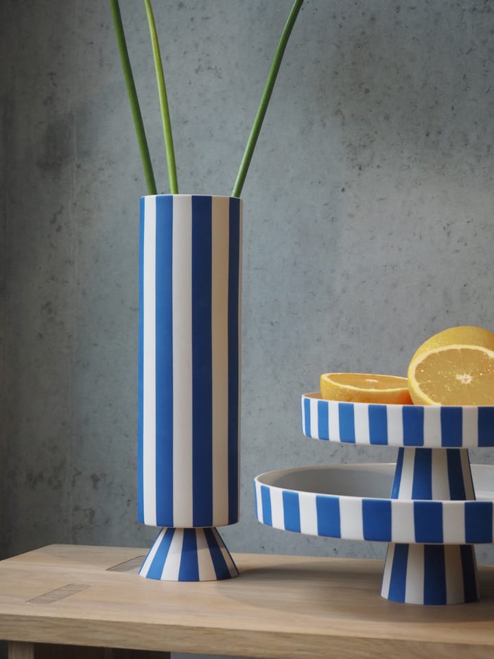 Toppu serveringsfad stor Ø27 cm, Optic blue OYOY