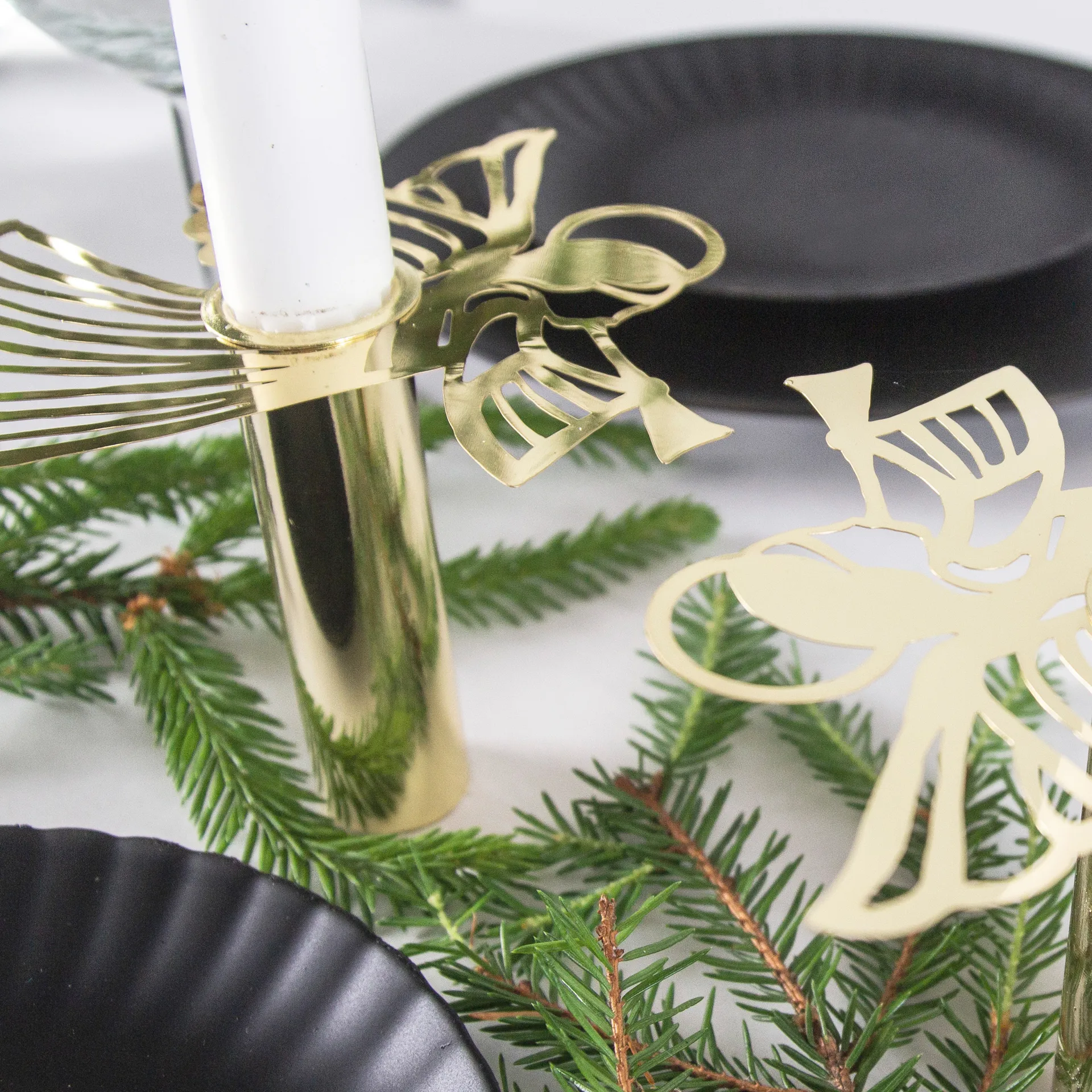 Lysestage flyvende engle, Guld Pluto Design