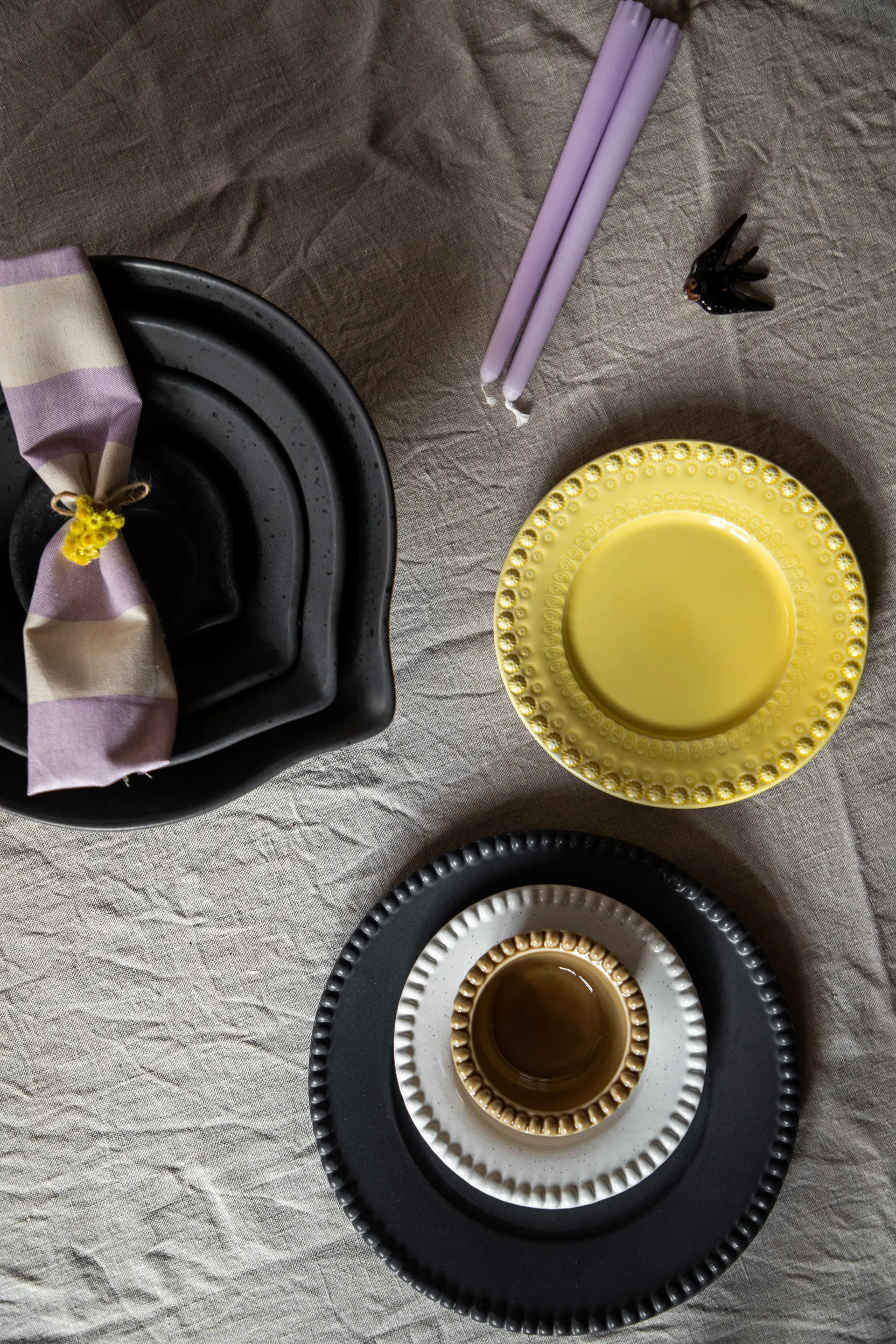 Peep dejskål 35 cm, Matt black PotteryJo