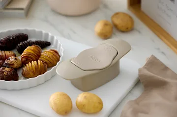 Classic hasselbackskærer - Humus - Rosti