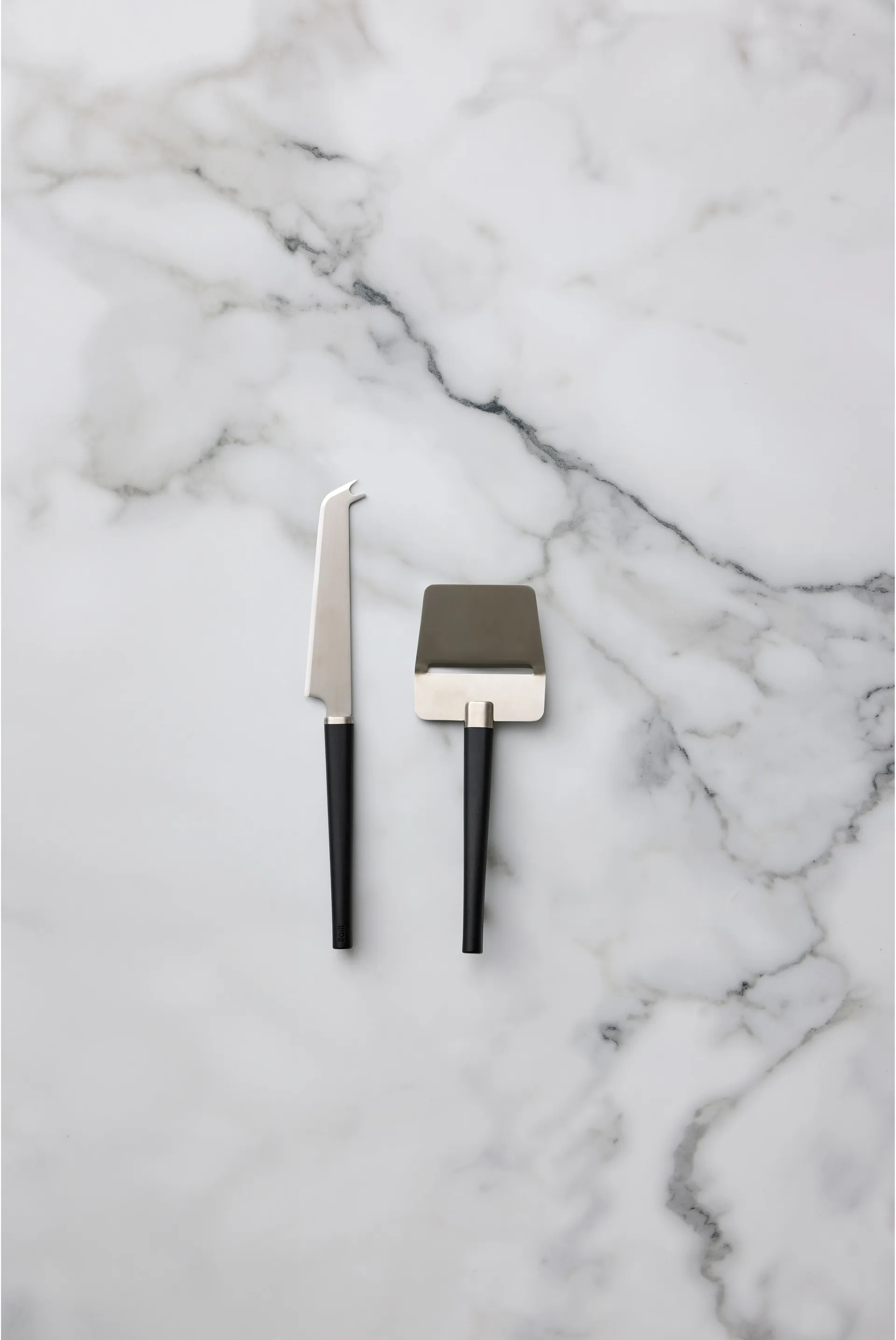 Emma Ostesæt 2 dele, Sort Rosti