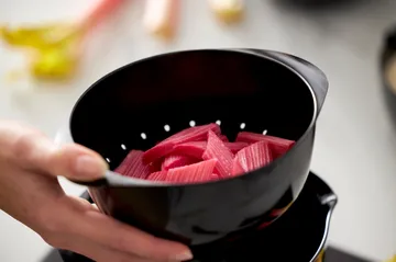 Margrethe dørslag til skål 1,5 l - Black - Rosti