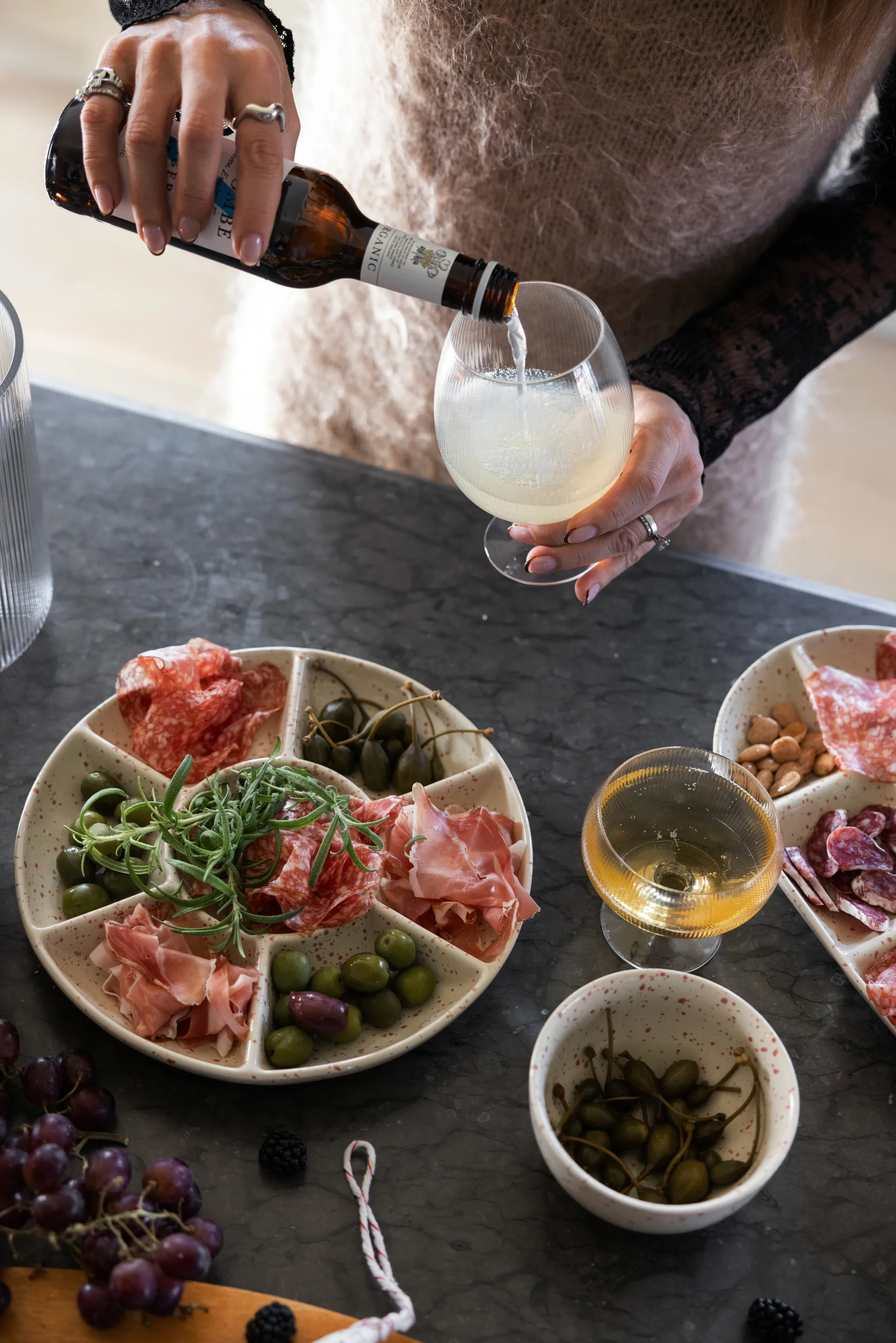 Ditte skål 2-pak, Beige-vinrød Sagaform