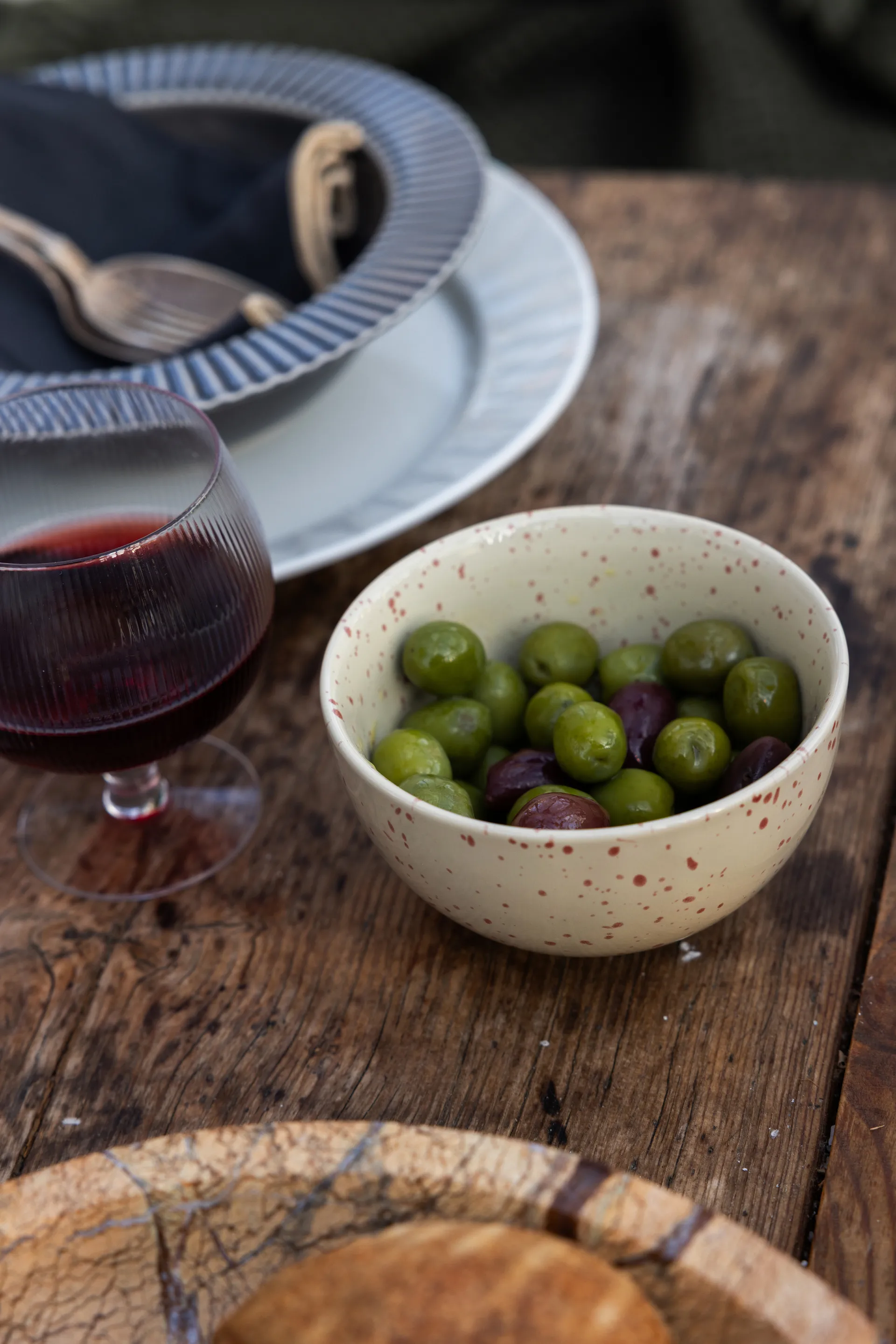 Ditte skål 2-pak, Beige-vinrød Sagaform