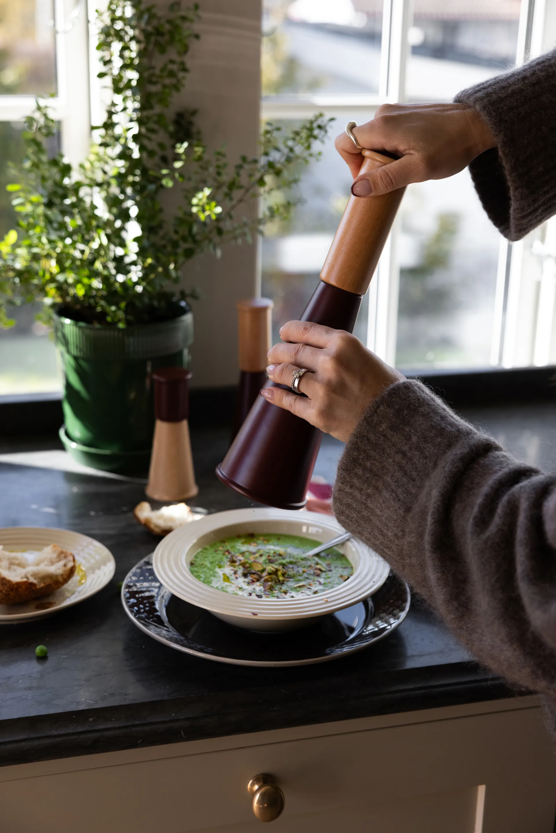 Gurken salt- og peberkværn stor 32 cm, Rød-brun Sagaform