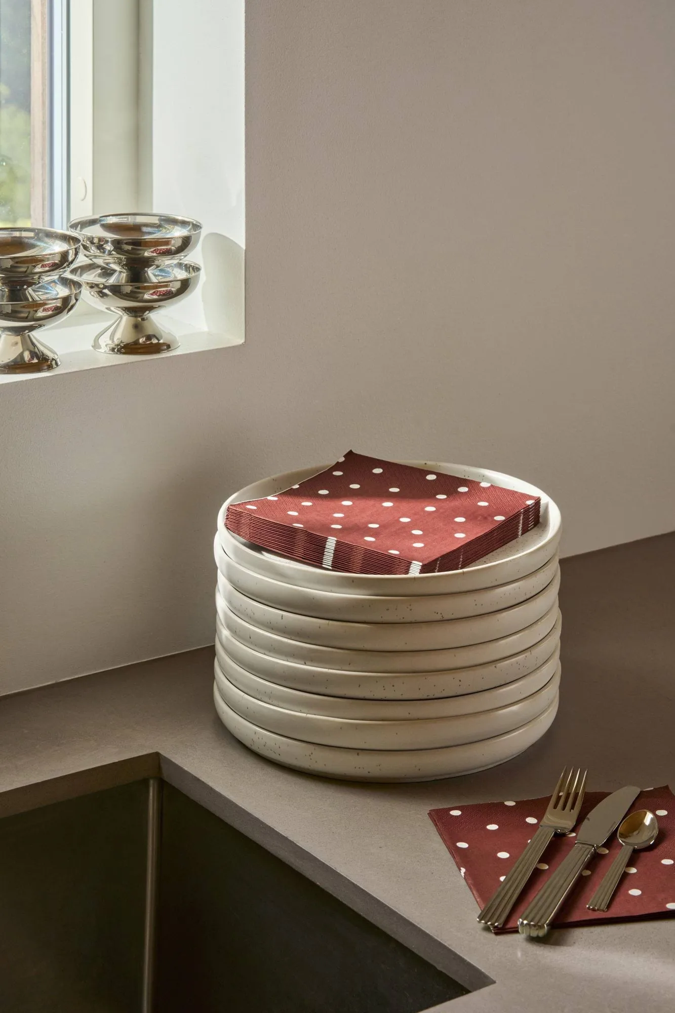 Fine dots papirserviet, Vinrød-hvid, 20-pak, 33x33 cm Scandi Essentials