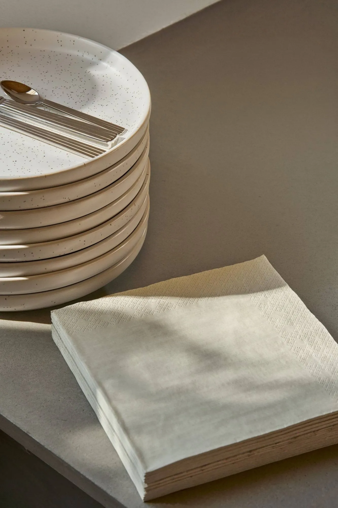 Plain papirserviet, Beige, 20-pak, 40x40 cm Scandi Essentials