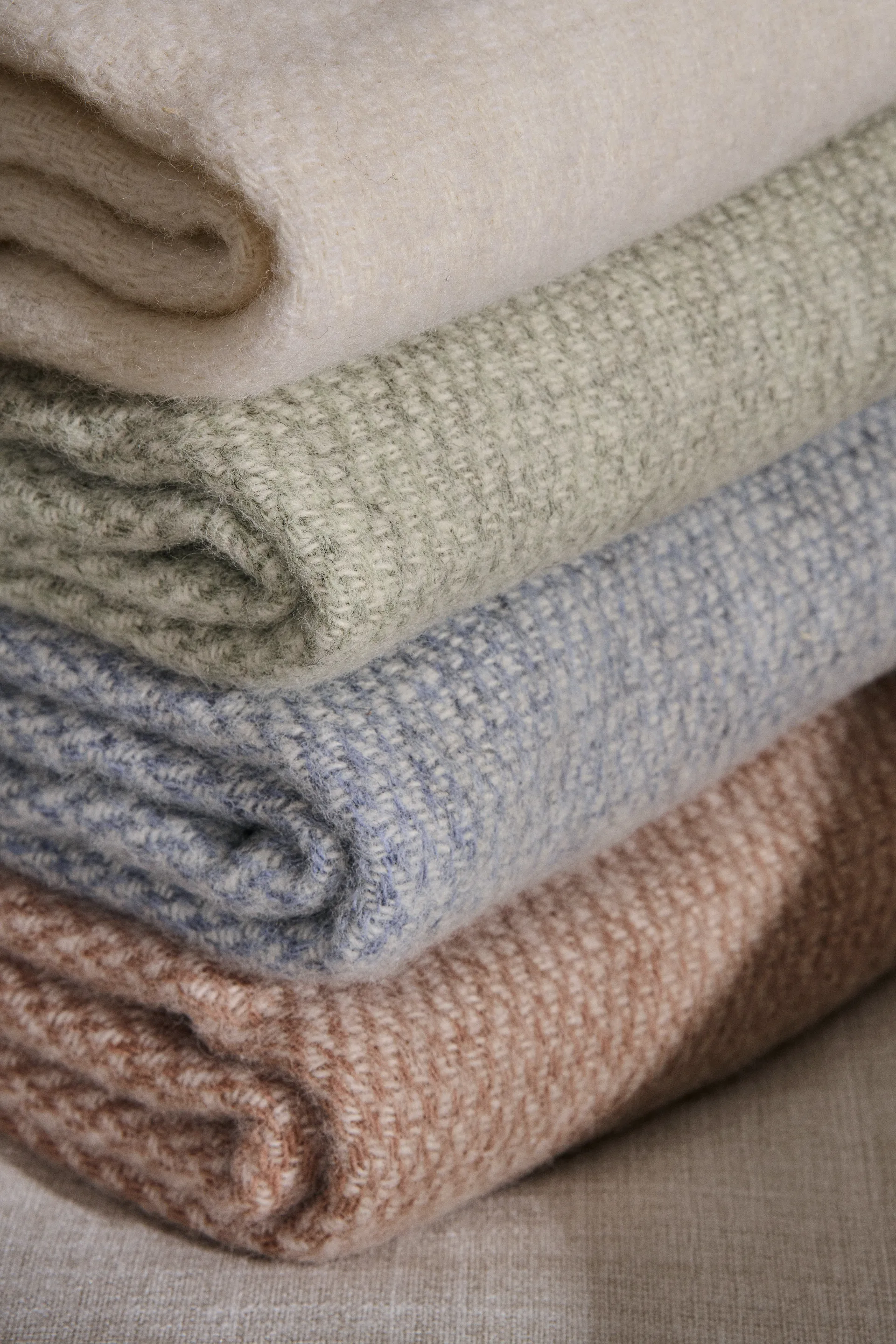 Sandstone uldplaid 130x180 cm, Mustard Scandi Living