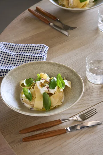 Terra pastatallerken - Beige stentøj, Ø22,5 cm - Scandi Living