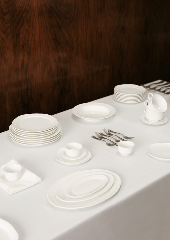 Silhouette oval tallerken L 21x30 cm, White Serax