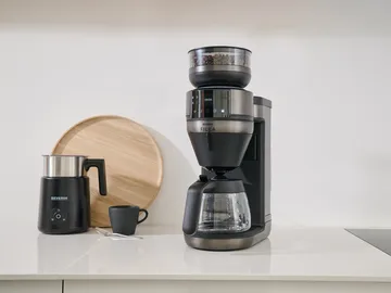 FILKA 2.0 KA 4854 fuldautomatisk kaffemaskine - Dark Inox, glaskande - Severin
