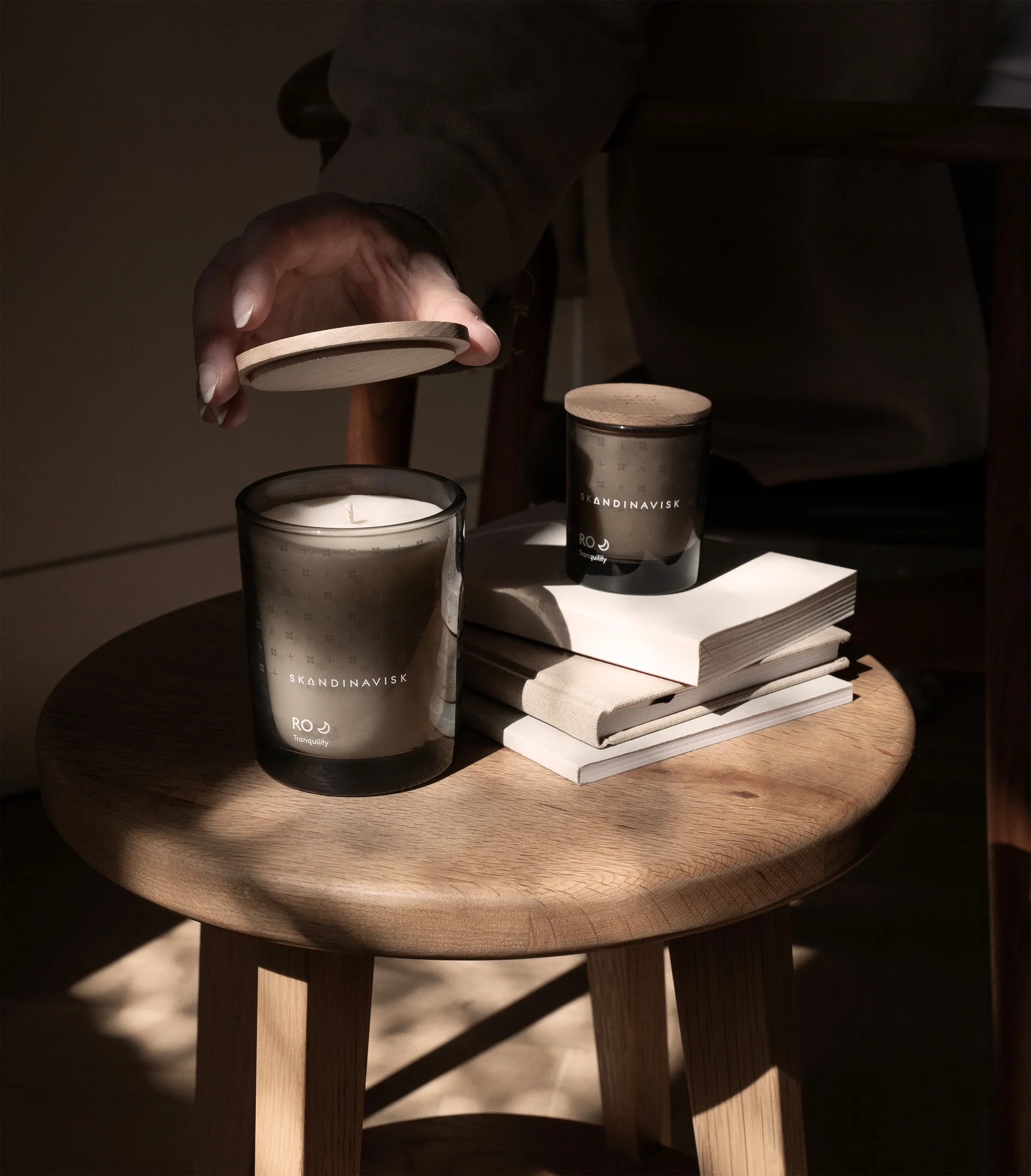 Ro duftlys med låg, 200 g Skandinavisk