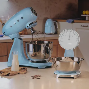 Smeg 50's Style analog køkkenvægt - Pastell blue - Smeg