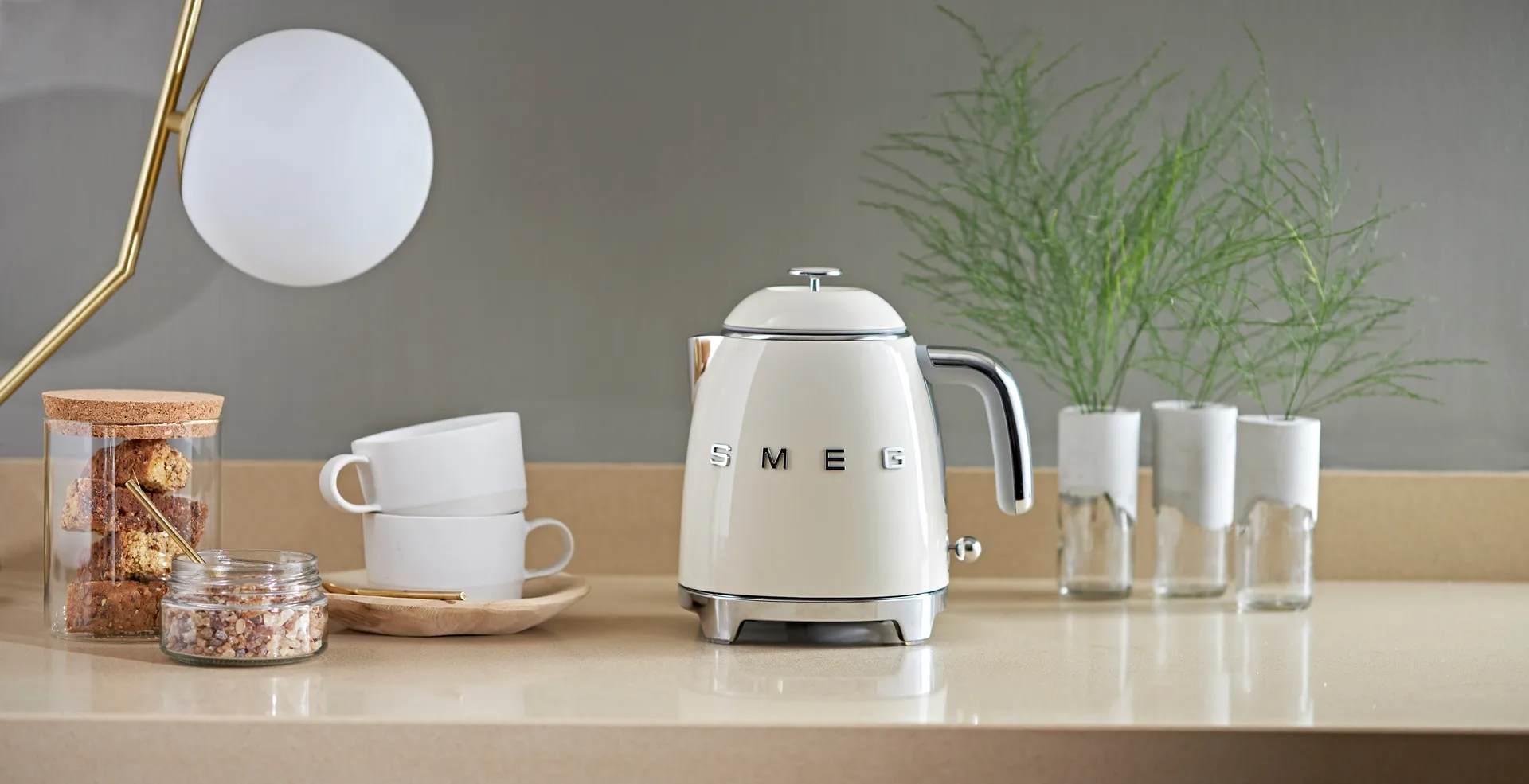 Smeg 50's Style elkedel mini 0,8 L, Creme (hvid) Smeg