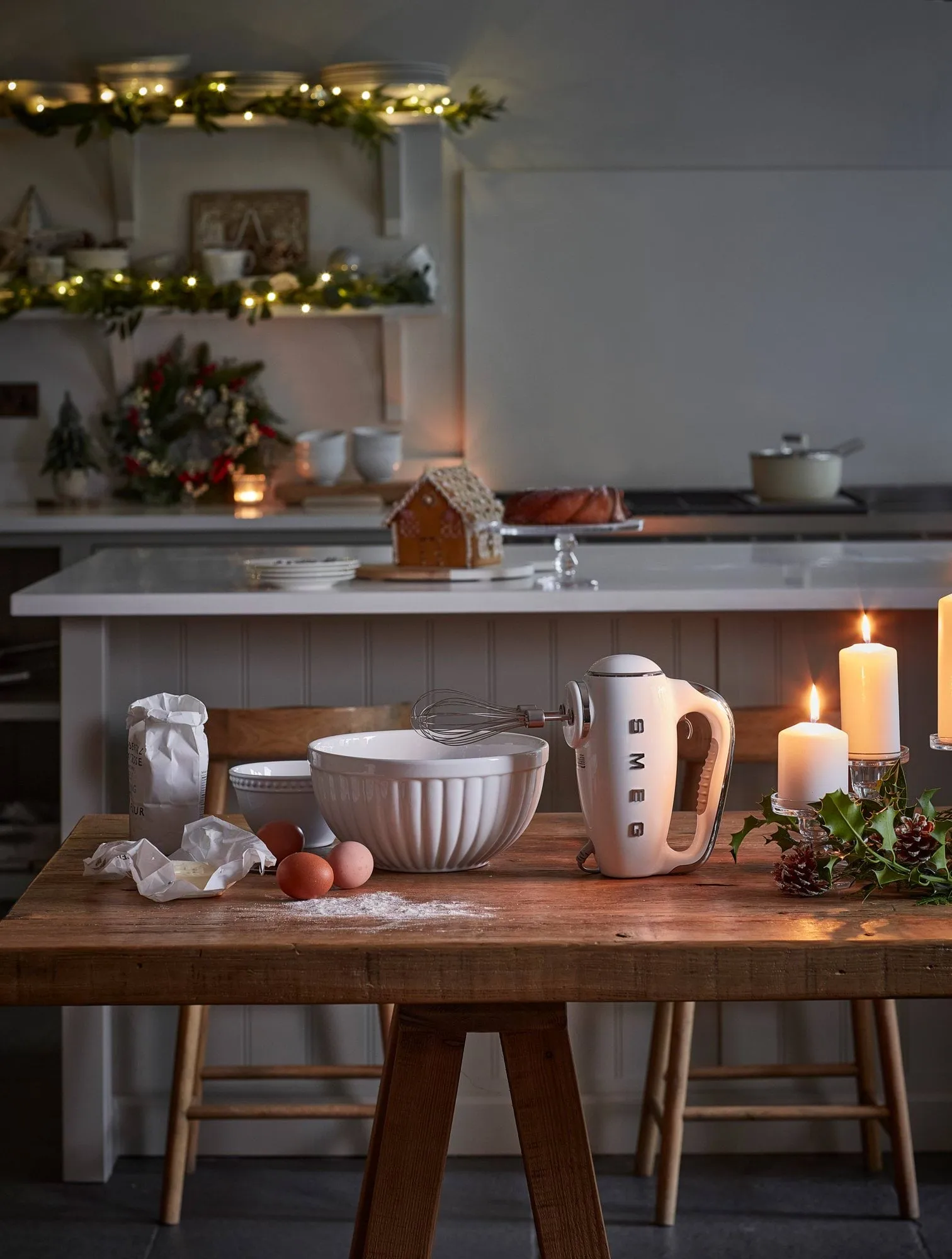 Smeg 50's Style håndmixer 250 watt, Creme (hvid) Smeg