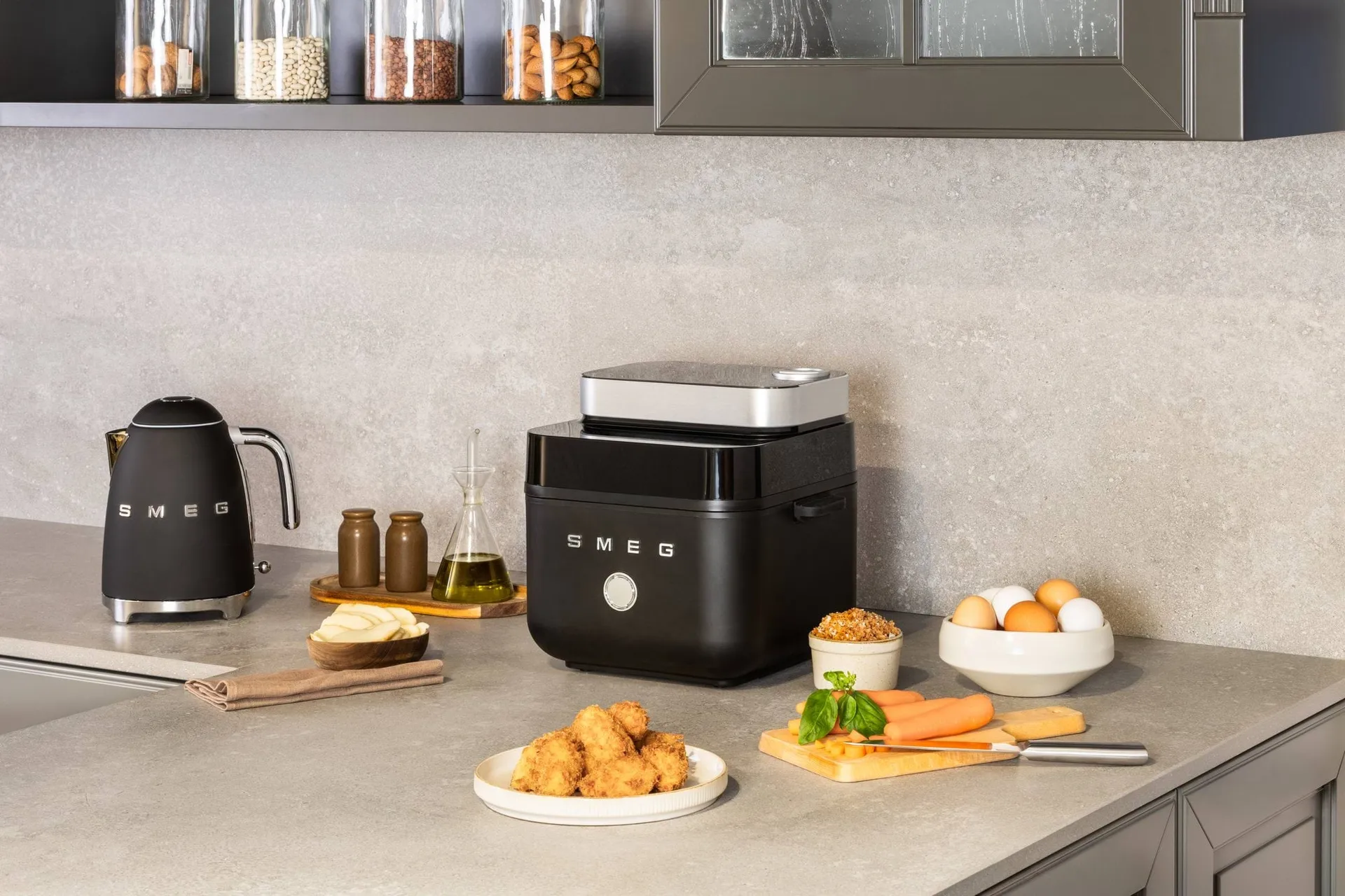 Smeg Air Fryer, Sort mat Smeg