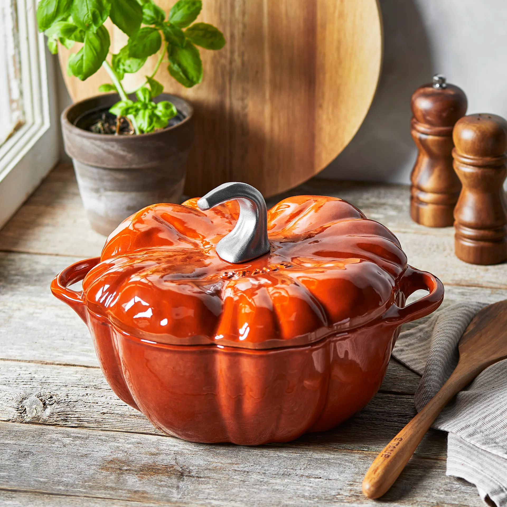Staub La Cocotte græskar gryde 3,45 L., Kanel STAUB