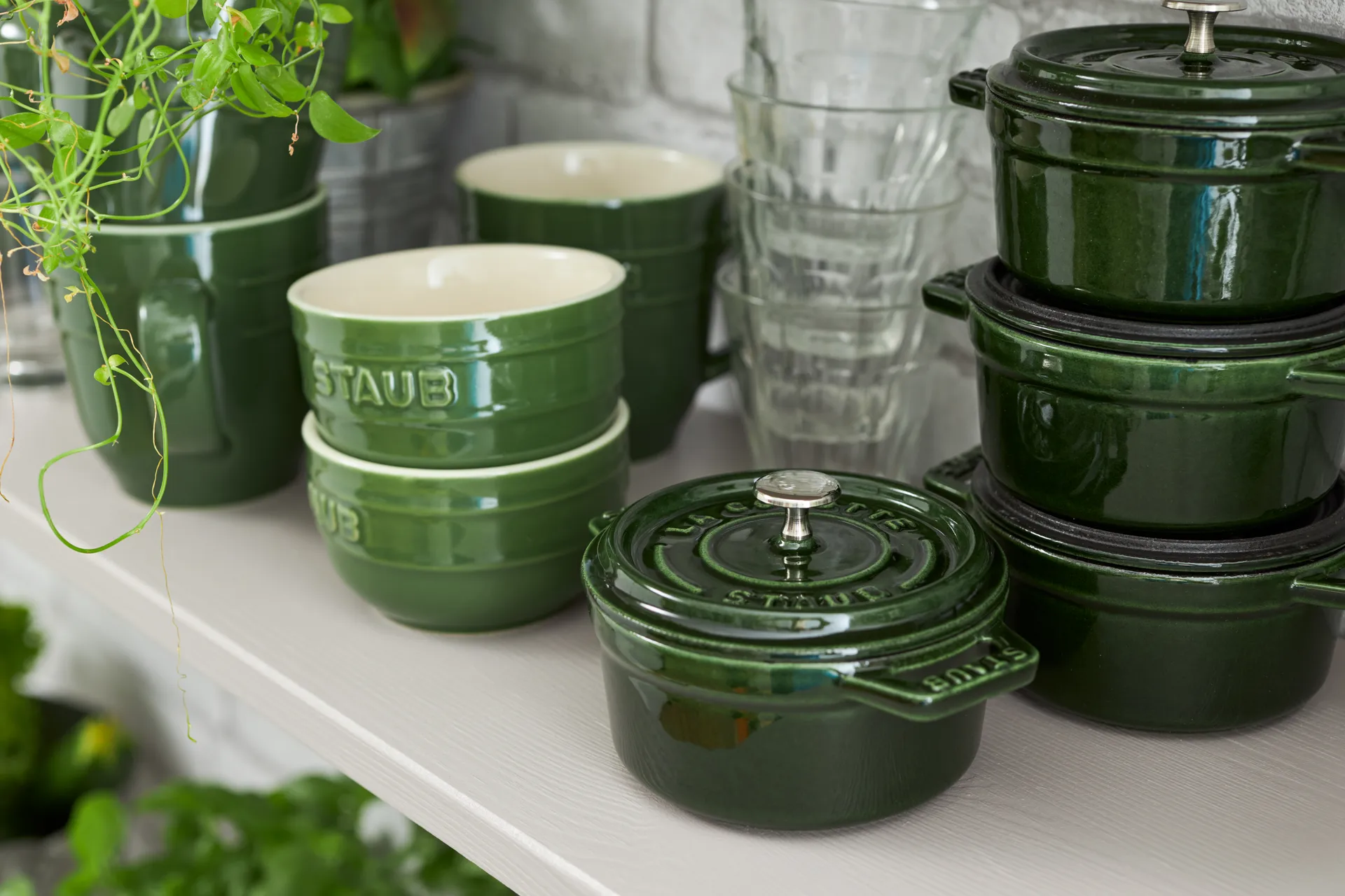 Staub La Cocotte rund gryde støbejern 0,25 L, Basilikum grøn STAUB