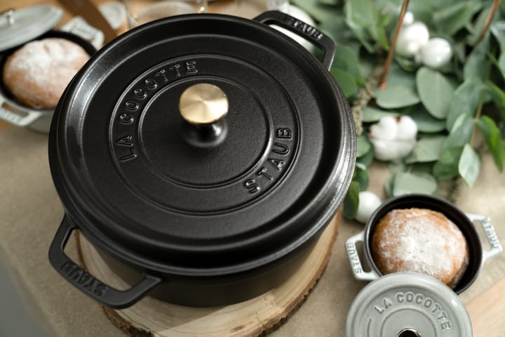 Staub La Cocotte rund gryde støbejern 2,6 L, Sort STAUB