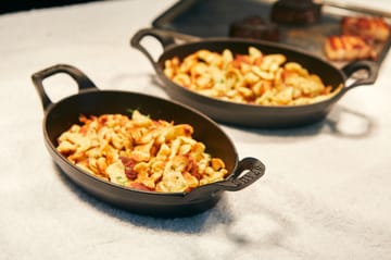 Staub oval ovnfast form støbejern 21 cm - Sort - STAUB