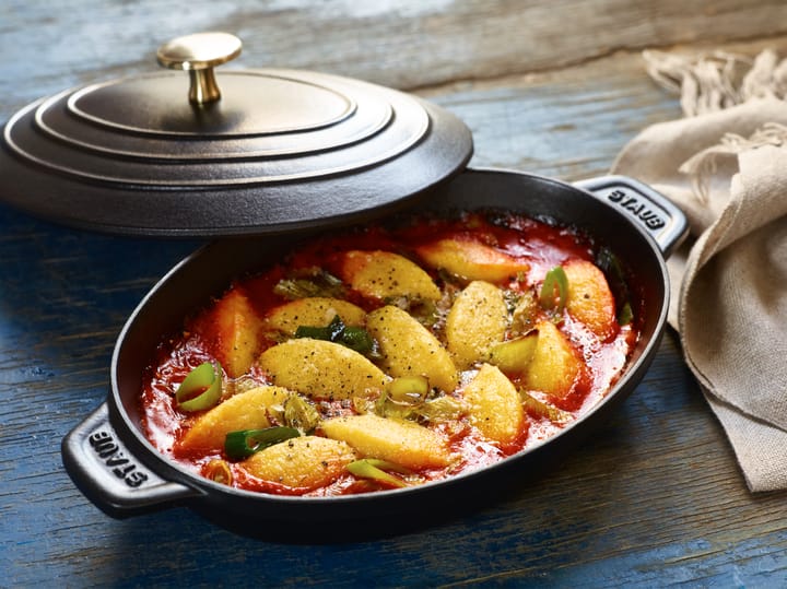 Staub ovnfast form støbejern med låg oval 23 cm, Sort STAUB