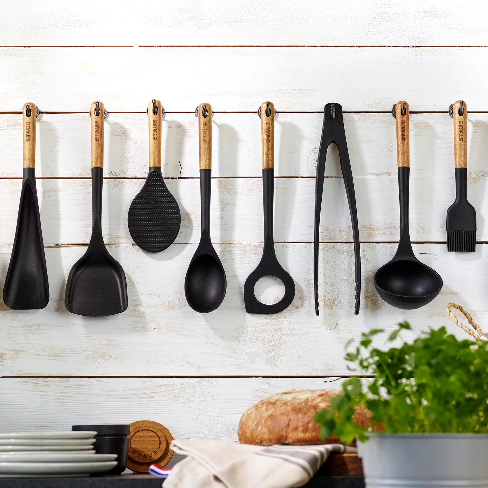 Staub serveringsske, 22 cm STAUB