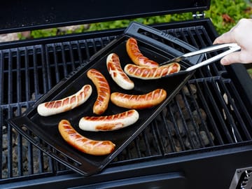 Staub Teppanyaki stegeplade med håndtag 38x25 cm - Sort - STAUB