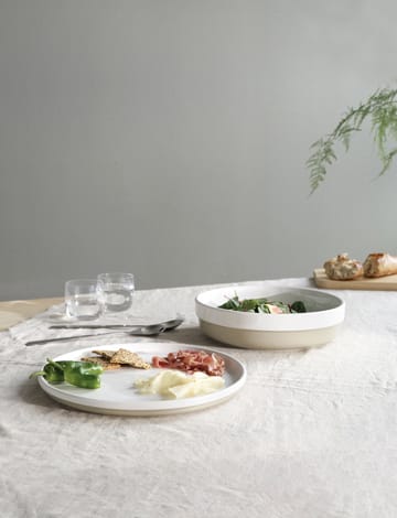 Agnes serveringsfad Ø30 cm - Sand/Hvid - Stelton