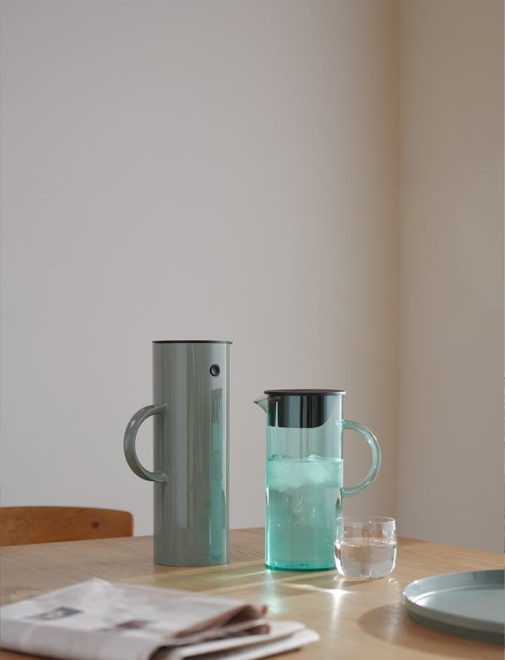 EM77 kande med låg 1,5 L, Dusty green Stelton