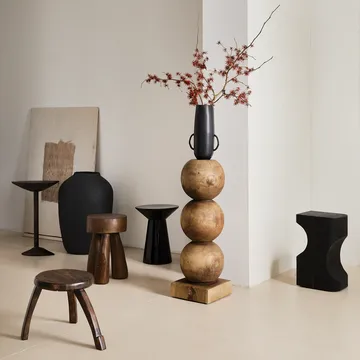 Curved sidebord - Sort - URBAN NATURE CULTURE