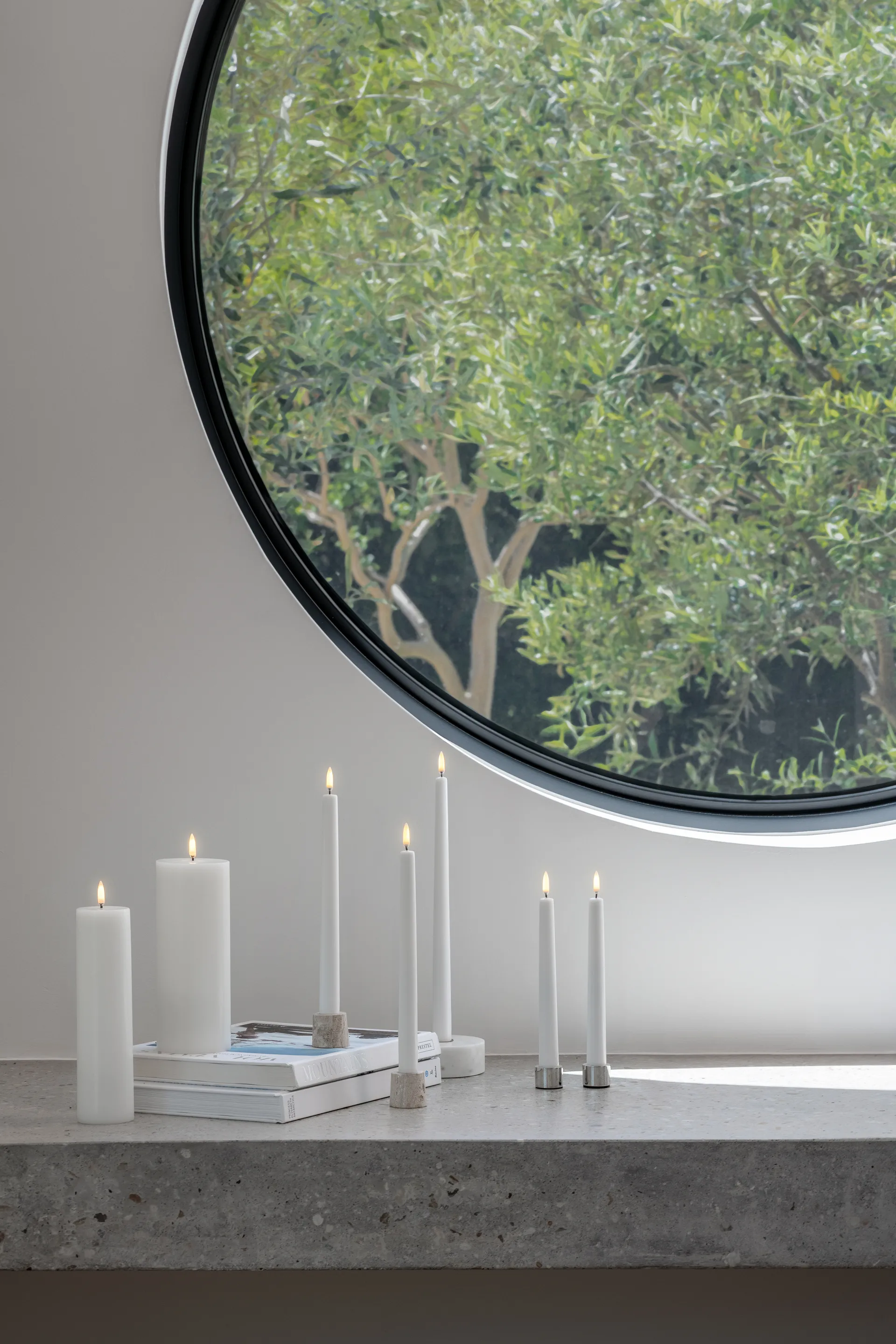 Uyuni LED Kronelys hvid 2-pak, Ø2,3 × 25,2 cm Uyuni Lighting