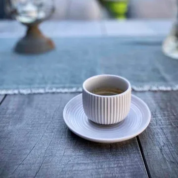 Duga espressokop med underkop 4-pak - Hvid, sandgrå, antracit, sort - Vargen & Thor