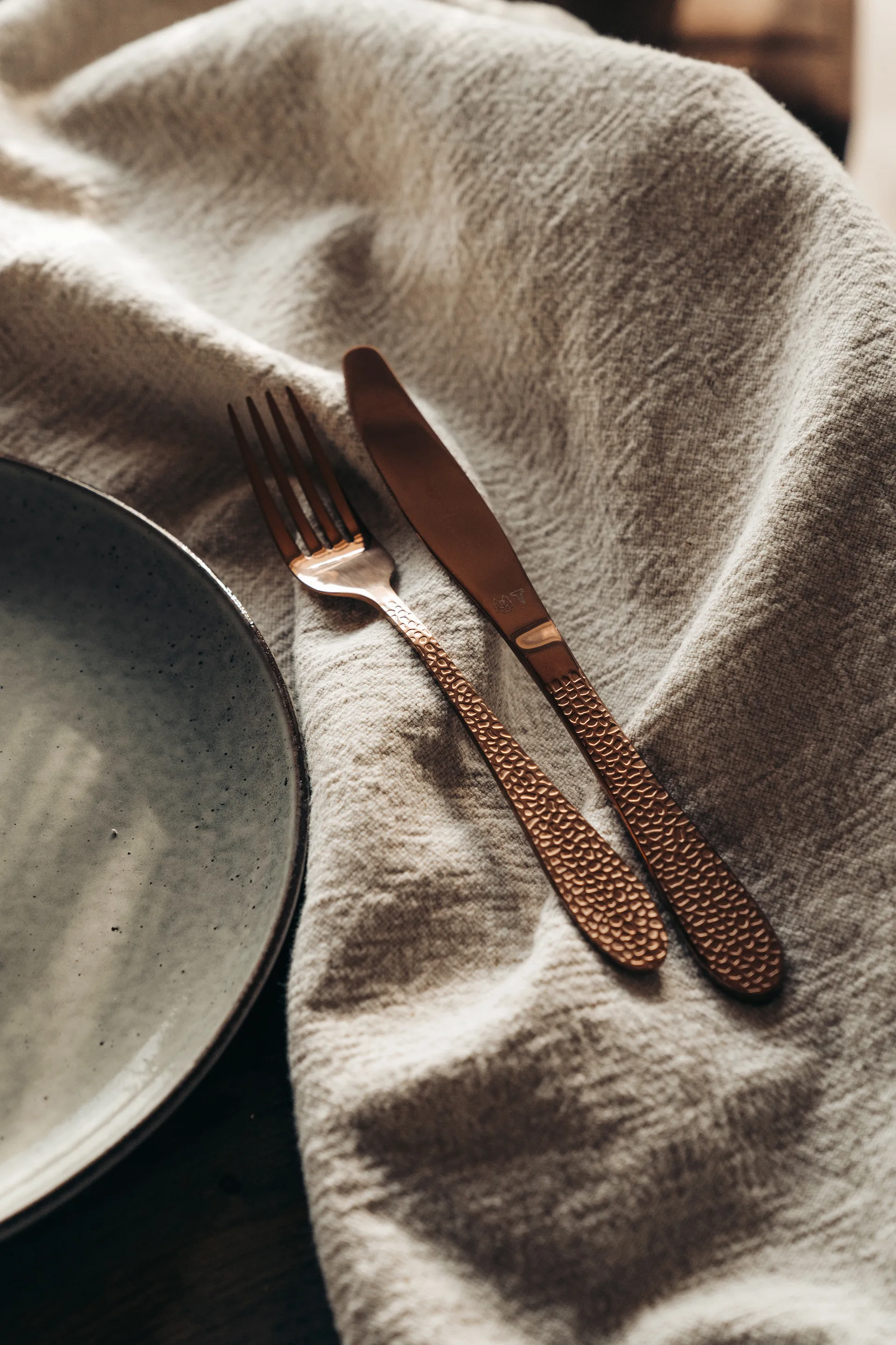 Vargen & Thor bestiksæt 16 dele, Fenix, kobber Vargen & Thor