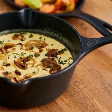 Støbejernskasserolle Ø22 cm - Mat sort - Victoria