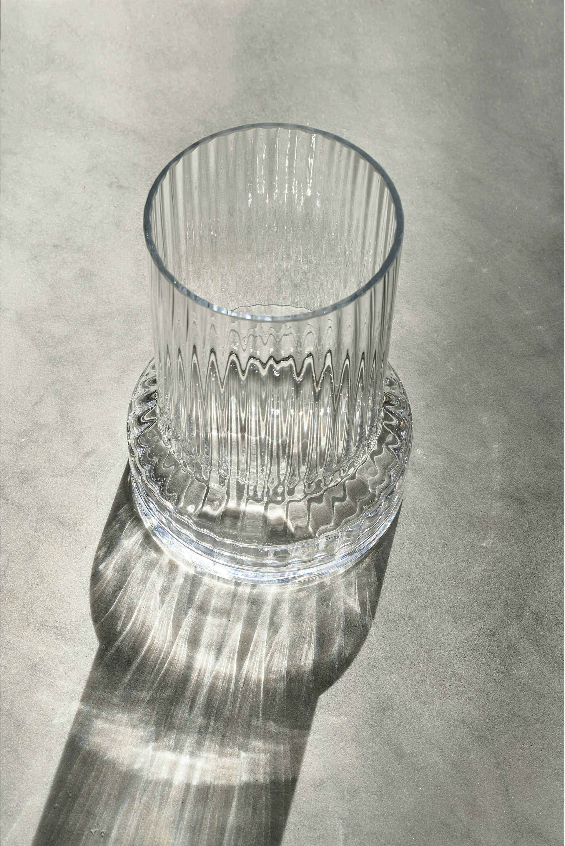 Hvils glasvase rillet Ø21 cm, Clear Villa Collection