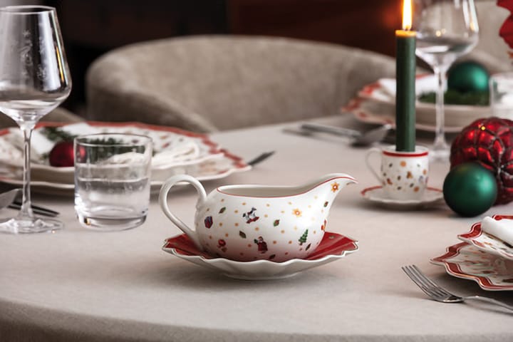 Toy's Delight sovsekande 50 cl med underkop, Hvid-rød Villeroy & Boch